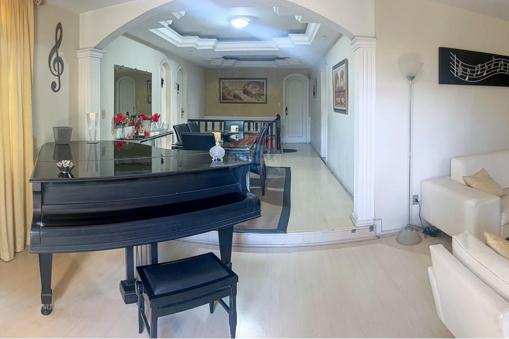 Casa - Venda - Rio de Janeiro , Rio de Janeiro - WhatsApp Image 2025-08-20 at 14.07.39 (2).jpeg - Sala de estar - 570391005-77