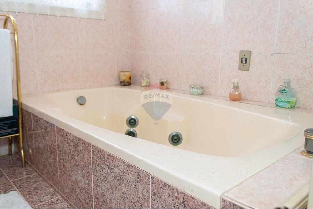 Casa - Venda - Rio de Janeiro , Rio de Janeiro - WhatsApp Image 2025-08-20 at 14.08.47.jpeg - Suite - 570391005-77