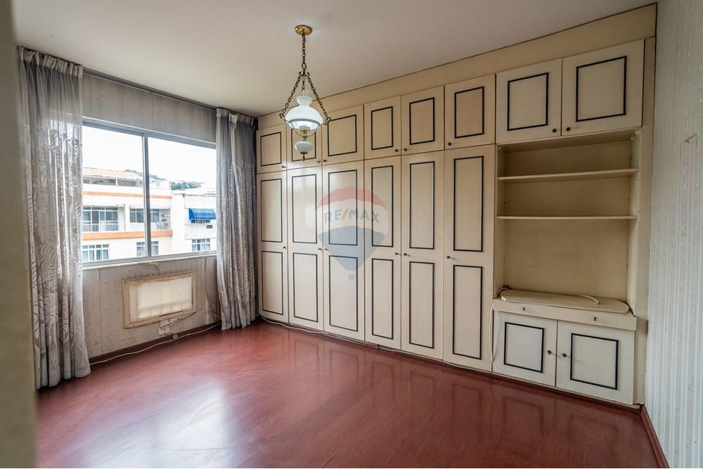 Residencial - Piso - Río De Janeiro , Río De Janeiro - BR - Quartoo c armario.jpg - 570381013-229