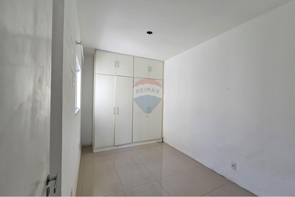Apartamento - Alugar - Rio de Janeiro , Rio de Janeiro - quarto fundos vista canto armário.jpg - 570461046-9