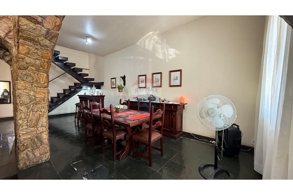 Casa - Venda - Rio de Janeiro , Rio de Janeiro - 2025-10-01 14.48.49.jpeg - 570481028-36