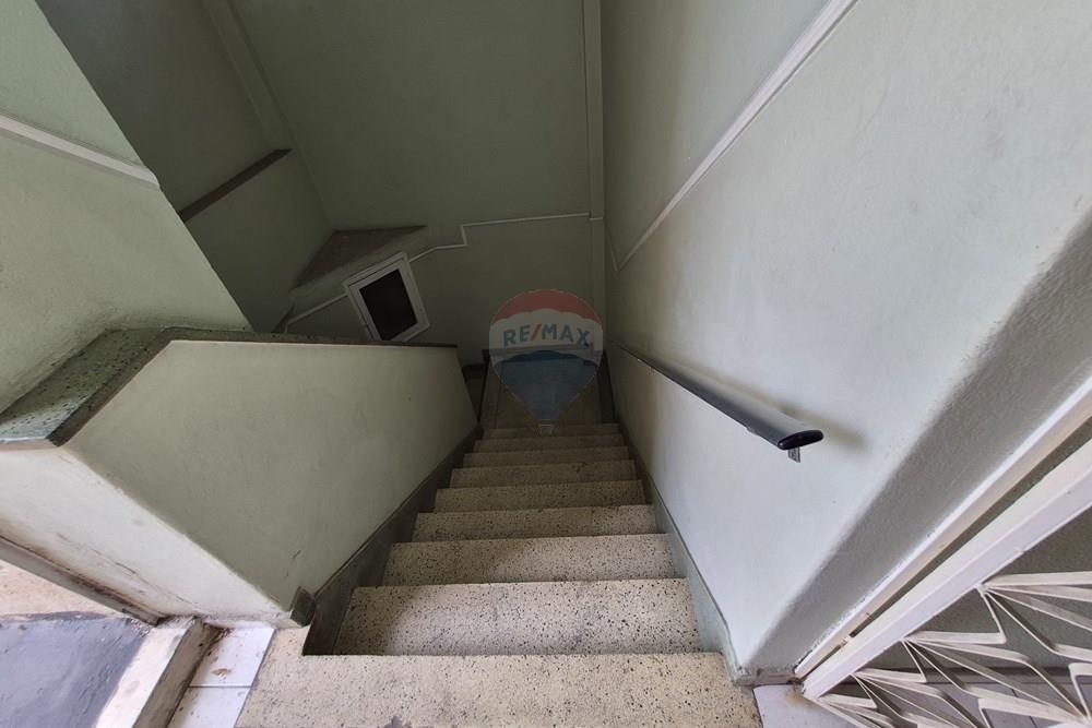 Apartamento - Alugar - Rio de Janeiro , Rio de Janeiro - ESCADA DE ACESSO AO TERRAÇO.jpg - 570431036-79