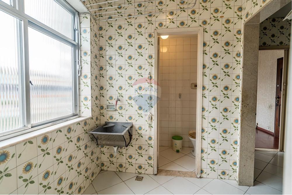 Residencial - Piso - Río De Janeiro , Río De Janeiro - BR - Banheiro area de serviço.jpg - 570381013-229