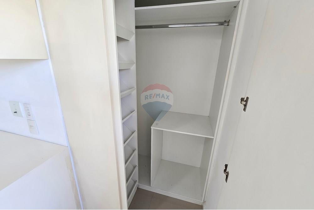 Apartamento - Alugar - Rio de Janeiro , Rio de Janeiro - armário quarto vista mais distante.jpg - 570461046-9