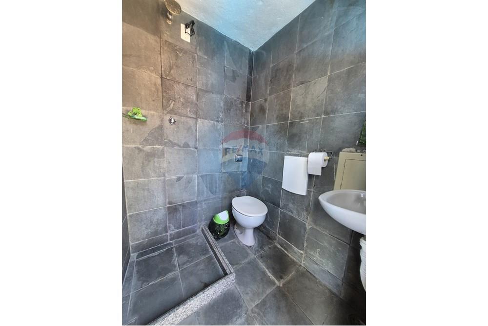 Casa - Venda - Rio de Janeiro , Rio de Janeiro - banheiro externo.jpg - 570411024-3