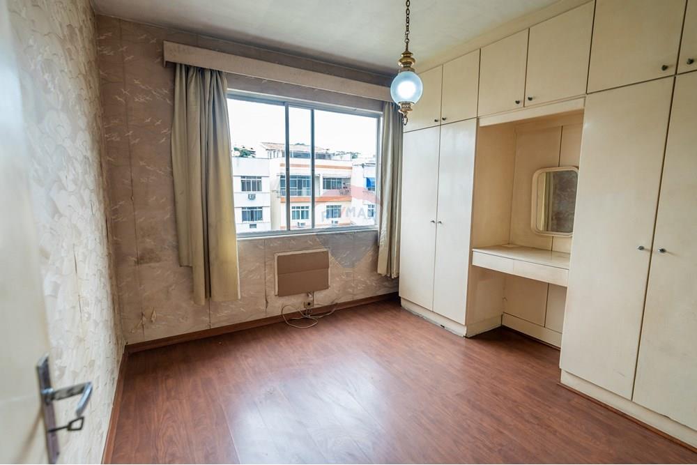 Residencial - Piso - Río De Janeiro , Río De Janeiro - BR - Quarto c armario.jpg - 570381013-229