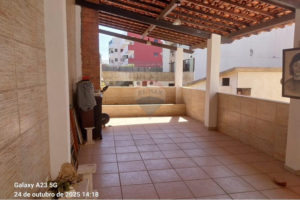 Casa - Venda - Rio de Janeiro , Rio de Janeiro - WhatsApp Image 2025-10-25 at 13.18.14 (3).jpeg - 570391052-11