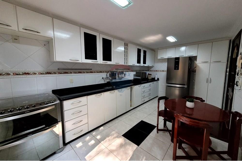 Casa - Venda - Rio de Janeiro , Rio de Janeiro - 0357431f-3533-4bf6-aac1-064d27a941b3.jpg - 570371026-52