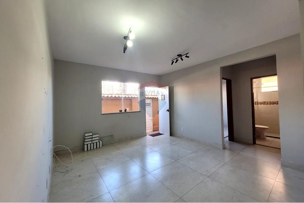 Casa - Venda - Rio de Janeiro , Rio de Janeiro - 94c47700-5bed-4f49-a37d-328bf6ea5345.jpg - 570371005-86