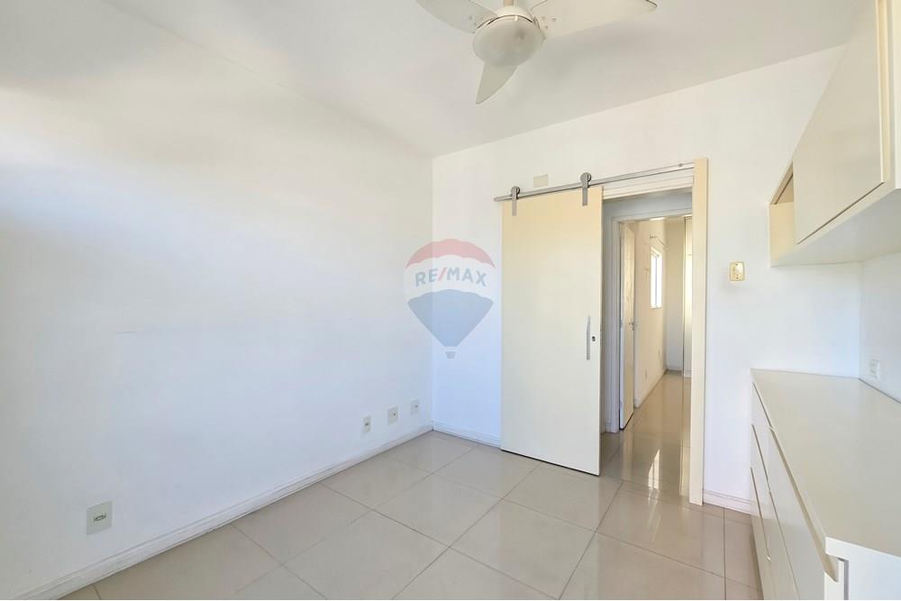 Apartamento - Alugar - Rio de Janeiro , Rio de Janeiro - quarto frente vista da porta quarto.jpg - 570461046-9