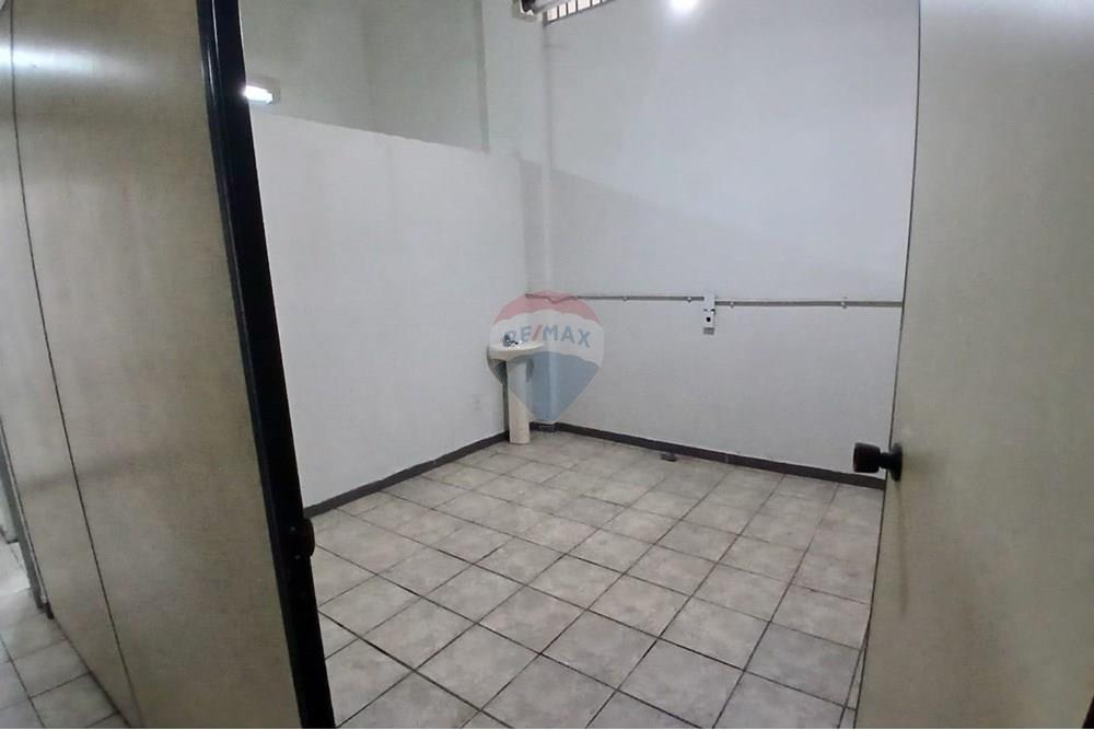 Ponto Comercial/ Loja - Venda - Rio de Janeiro , Rio de Janeiro - WhatsApp Image 2025-09-02 at 20.18.50 (5).jpeg - 570371026-28