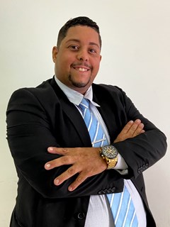 Everton Silva Ferreira - RE/MAX HENKAN