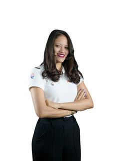 Janaina Karolaine - RE/MAX PRAIANA