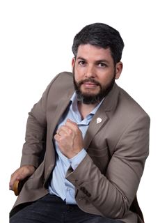 Associate - Elton Alonso - RE/MAX TOP