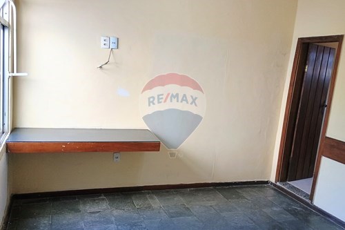 Alugar-Cj. Comercial/ Sala-Avenida Lomanto Júnior , 349  - Clínica de vacinas Saúde Livre  - Pontal , Ilhéus , Bahia , 45654001-580821007-3