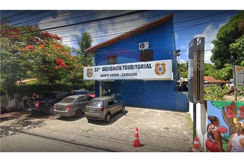 Venda-Prédio-Rua Senhor do Bonfim , s/nº  - Delegacia de Monte Gordo  - Monte Gordo , Camaçari , Bahia , 42839852-580691012-9