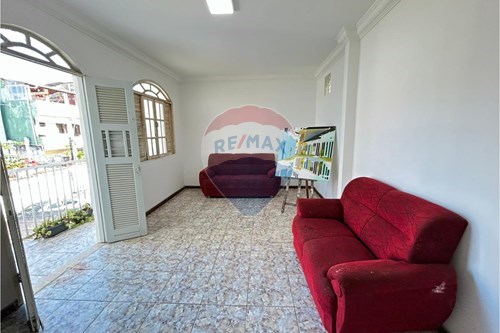 Venda-Casa-Rua Heitor dias , 47  - proximo ao mercado  - Boca do Rio , Salvador , Bahia , 41710200-580421082-16