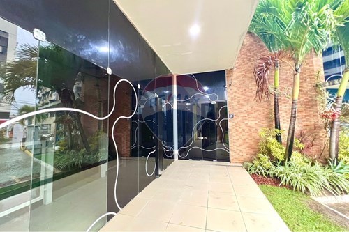 Alugar-Cj. Comercial/ Sala-Rua Principal , 621  - Pitangueiras , Lauro de Freitas , Bahia , 42700000-580761004-75