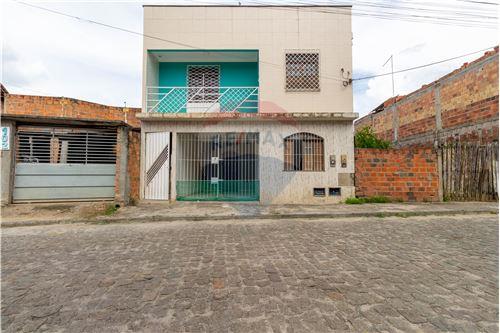 For Sale-House-Rua Fonte da Pedra , 56  - Próximo ao SOU MAIS ACARAJE  - São Benedito , Santo Antônio de Jesus , Bahia , 44441310-580341026-8
