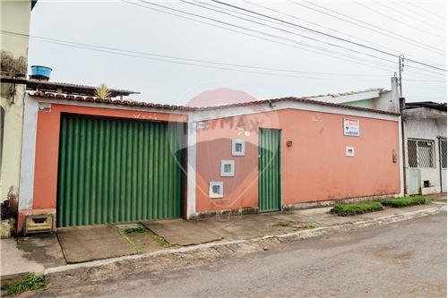 Venda-Casa-Rua Piauí , 110  - Proximo a Escola Duque de Caxias  - Centro , Itamaraju , Bahia , 45836000-580751001-4