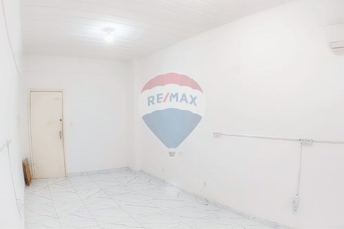 Venda-Cj. Comercial/ Sala-Rua Professor Pinto de Aguiar , 2475  - Boca do Rio , Salvador , Bahia , 41710-000-580691012-128