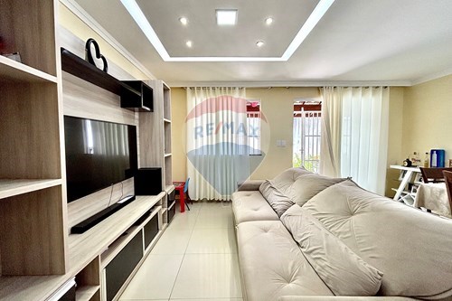 Venda-Casa-Rua Rodolfo B. Barros , 123  - Portal do Jockey  - Jockei Club , Lauro de Freitas , Bahia , 42702100-580761015-81