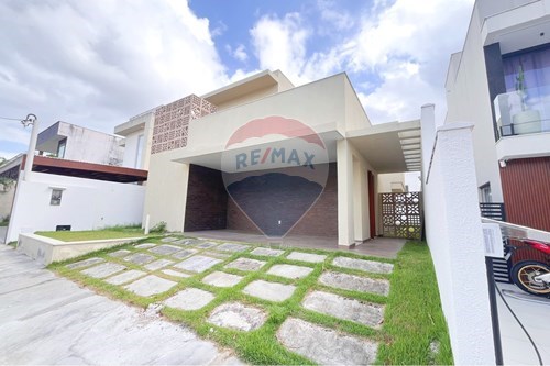Venda-Casa de Condomínio-Rua Guaraema , 580  - Próximo ao Shopping Busca Vida  - Abrantes , Camaçari , Bahia , 42840000-580491027-143