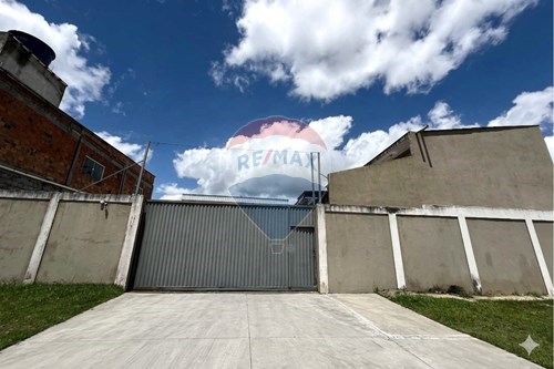 Venda-Garagem-BA-522 , s/n  - Candeias , Bahia , 43813300-580421098-8