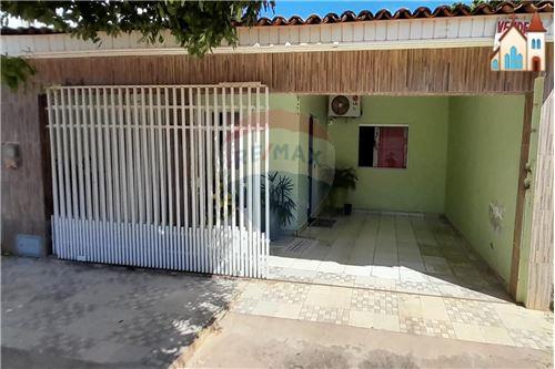 For Sale-House-RUA CARIBE , 631  - FUNDO DO ABRIGO DOS IDOSOS  - Vila Dulce , Barreiras , Bahia , 4800229-580651057-6