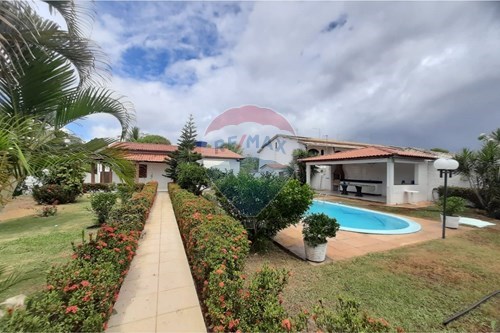 Alugar-Chácara / Sítio / Fazenda-Rua D , 1  - Em frente ao condomínio Aldeias do Jacuípe  - Barra de Jacuipe , Camaçari , Bahia , 42833000-580491009-111