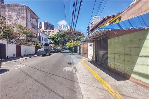 For Rent/Lease-Garage-Rua Recife , 152  - Próximo ao Hortifrúti Barra  - Barra , Salvador , Bahia , 40140330-580551010-933