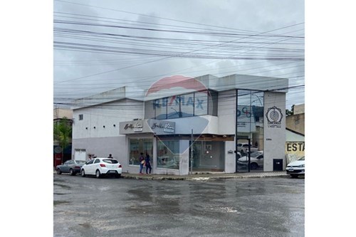 PONTO COMERCIAL ESQUINA