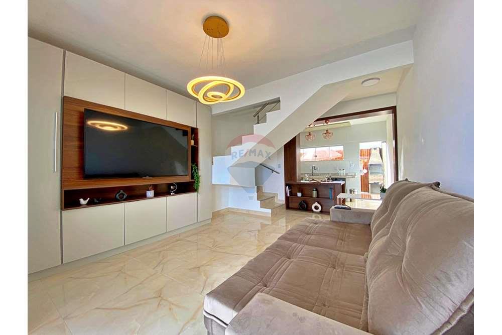 Apartamento à venda com 2 quartos, 80m² - Foto 1