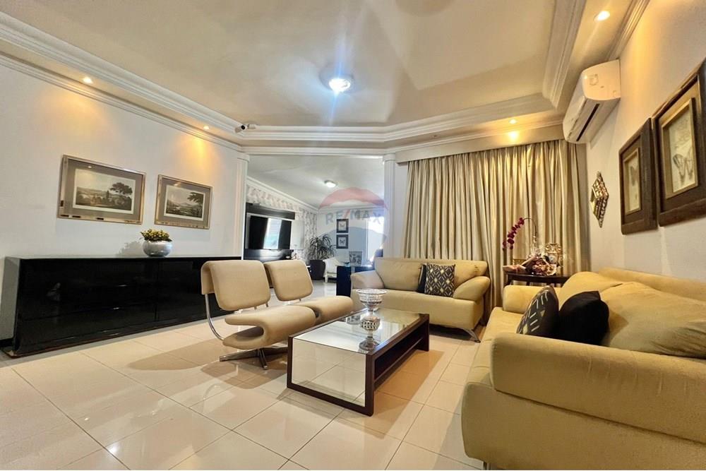 Жилищен - Къща на два етажа - Barreiras , Bahia - BR - WhatsApp Image 2025-08-24 at 10.37.53 (3).jpeg - 580651065-36