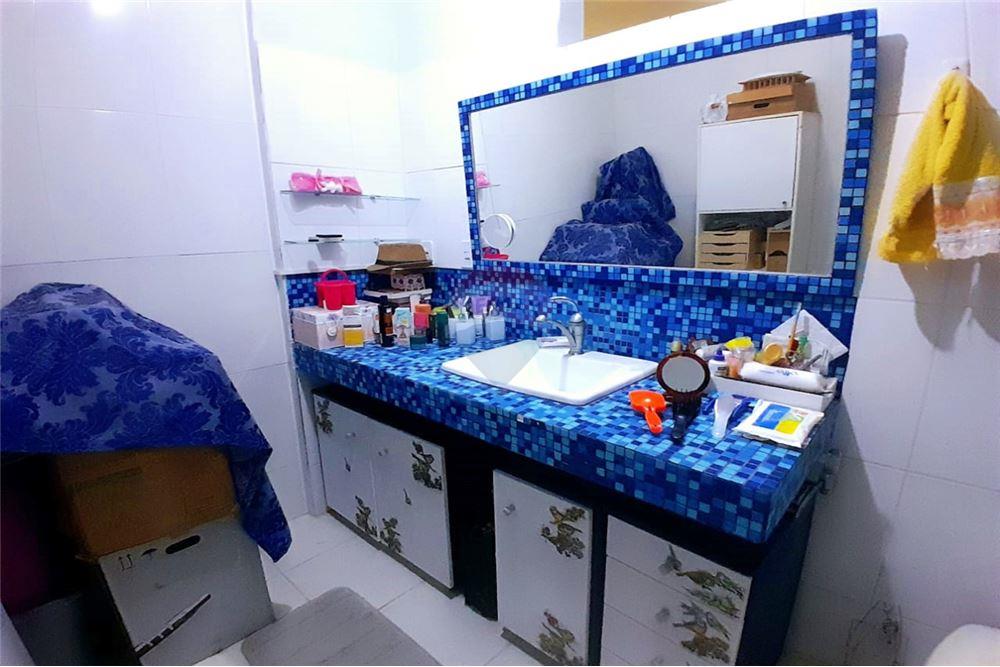 Apartamento - Buraquinho