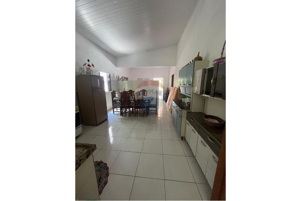 Casa para alugar com 2 quartos, 220m² - Foto 6