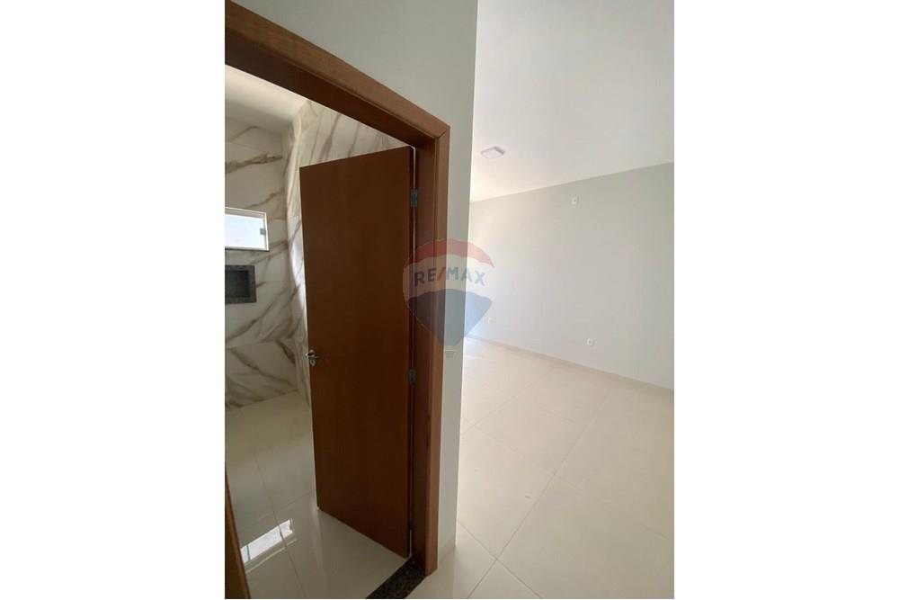 Casa - Venda - Luís Eduardo Magalhães , Bahia - WhatsApp Image 2025-10-19 at 00.38.53 (3).jpeg - 580861005-8