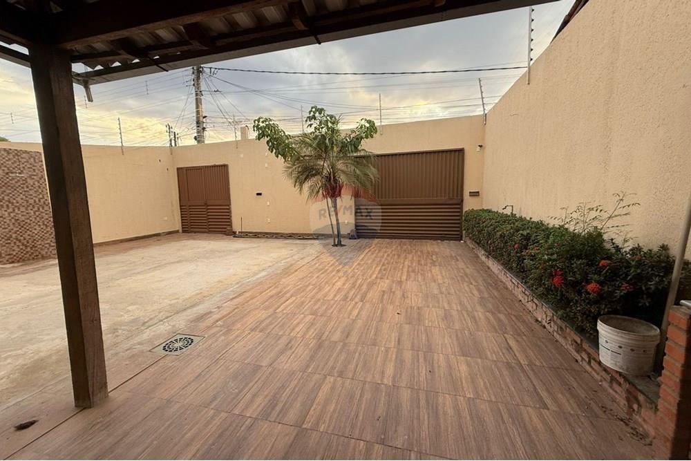 Sobrado - Alugar - Barreiras , Bahia - WhatsApp Image 2025-10-31 at 11.25.36 (1).jpeg - 580651043-72