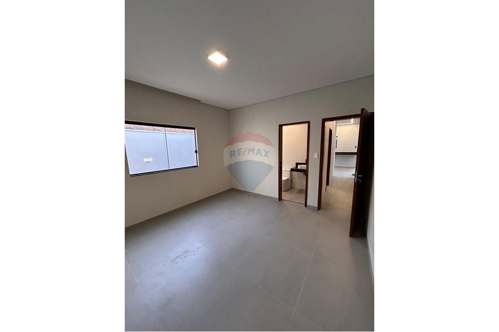 Casa - Venda - Luís Eduardo Magalhães , Bahia - WhatsApp Image 2025-12-16 at 10.27.59 (1).jpeg - 580861005-47