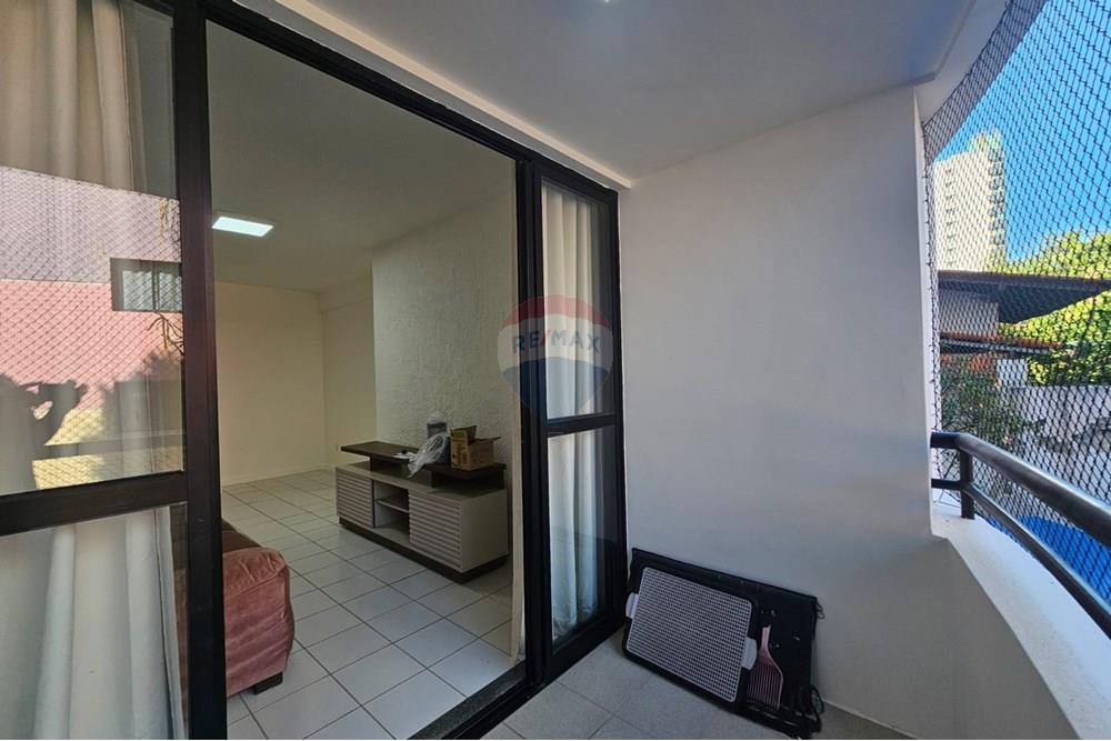 Apartamento - Costa azul