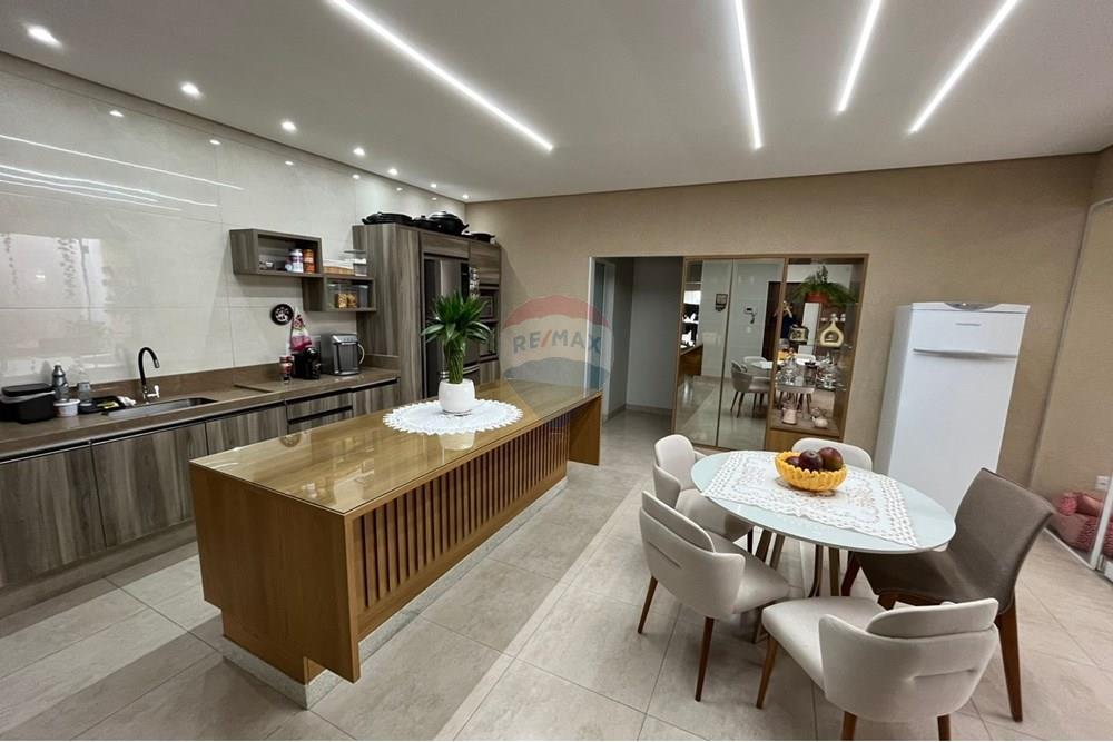 Casa - Venda - Luís Eduardo Magalhães , Bahia - WhatsApp Image 2025-11-27 at 14.22.29 (5).jpeg - 580861009-26