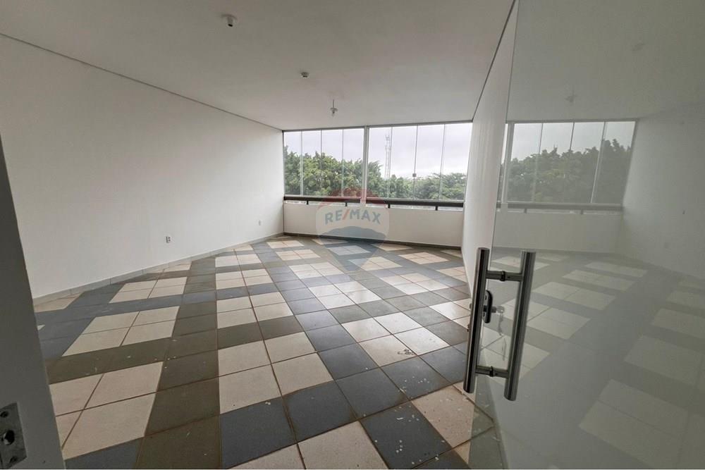 Cj. Comercial/ Sala - Alugar - Barreiras , Bahia - WhatsApp Image 2026-02-26 at 11.03.18 (2).jpeg - 580651071-21