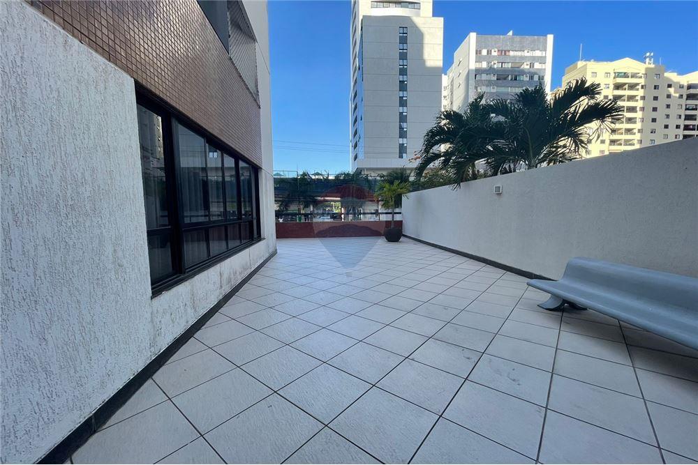 Apartamento - Costa azul