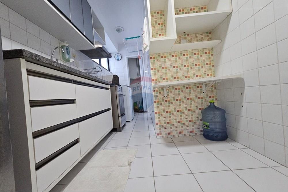 Apartamento - Costa azul