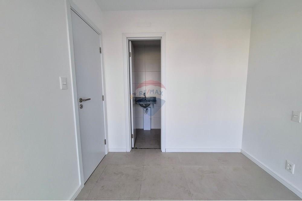 Apartamento - Caminho das árvores
