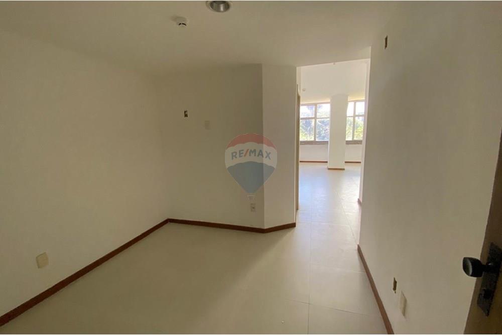 Apartamento - Itaigara