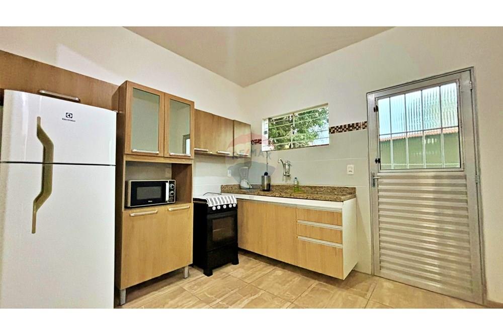 Apartamento à venda com 8 quartos, 600m² - Foto 4