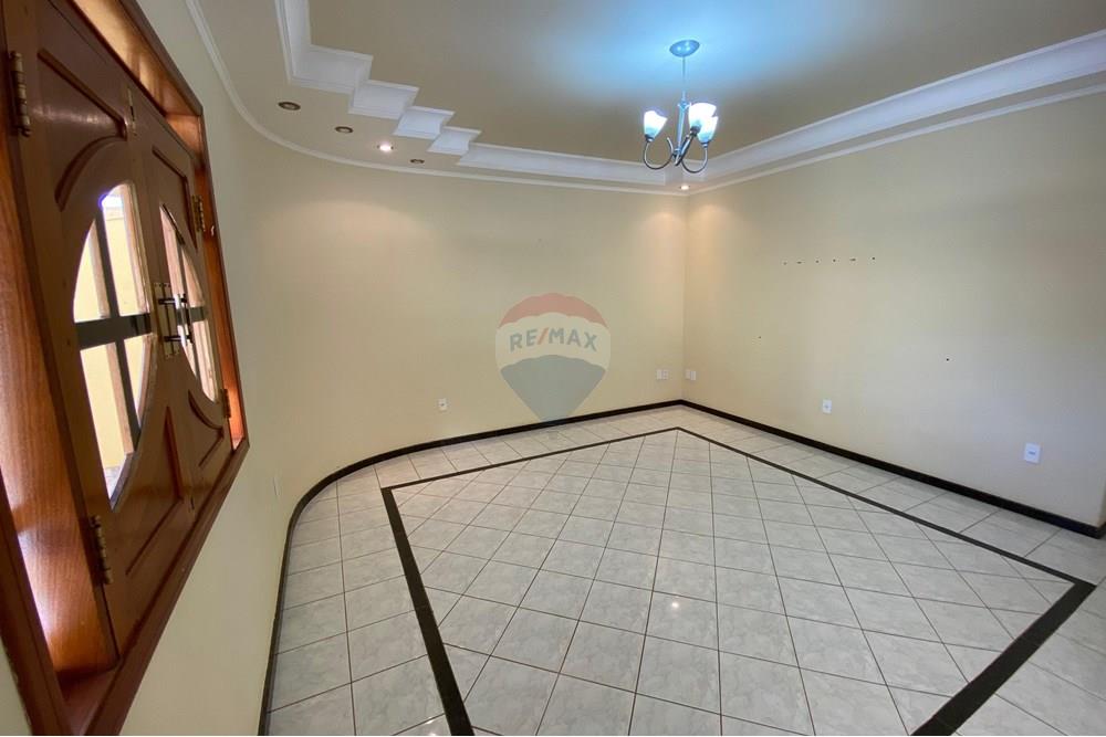 Sobrado - Alugar - Barreiras , Bahia - WhatsApp Image 2024-08-24 at 13.16.47 (1).jpeg - 580651020-130