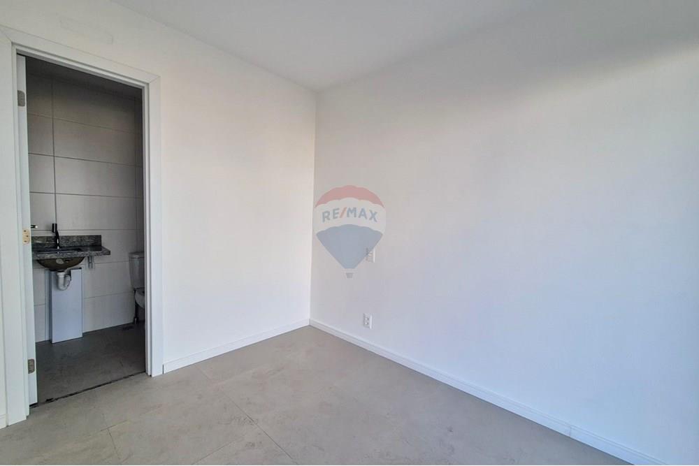 Apartamento - Caminho das árvores