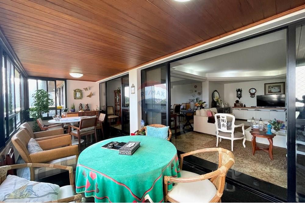 Apartamento - Itaigara
